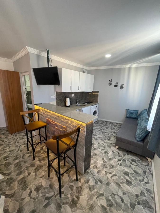 אנטליה Ersoy Ege Apart Otel מראה חיצוני תמונה